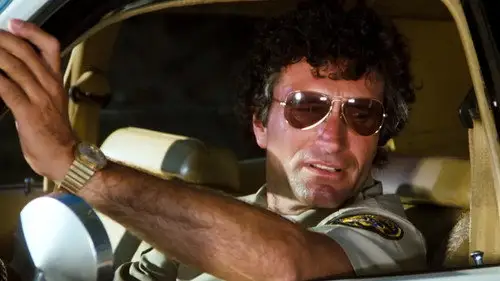 CHiPs Temporada 4 Episodios 2 • Sub Español