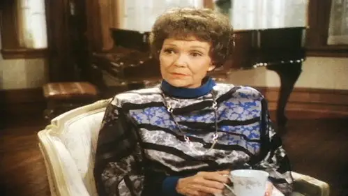 Falcon Crest Temporada 4 Episodios 16 • Sub Español