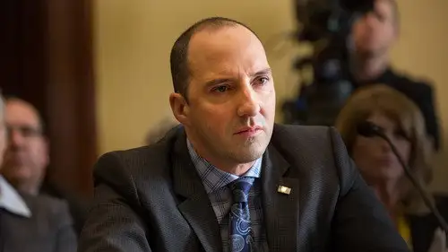 Veep Temporada 4 Episodios 9 • Sub Español