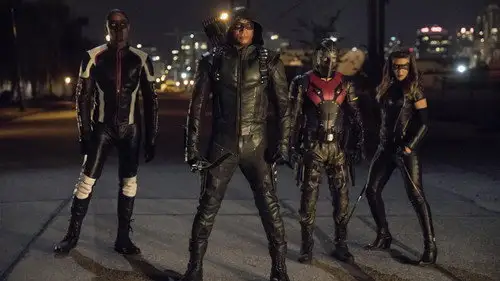 Arrow Temporada 6 Episodios 3 • Sub Español