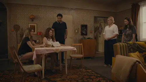 Pokoli rokonok Temporada 1 Episodios 17 • Sub Español