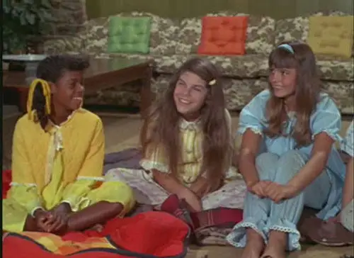 The Brady Bunch Temporada 2 Episodios 3 • Sub Español