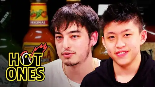 Hot Ones S6E6 • Oglądaj Online