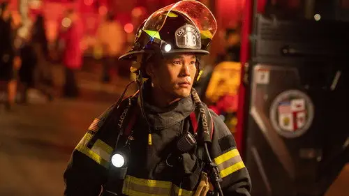9-1-1 Temporada 5 Episodios 16 • Sub Español