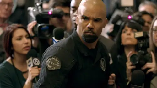 S.W.A.T.: Los hombres de Harrelson Temporada 1 Episodios 19 • Sub Español