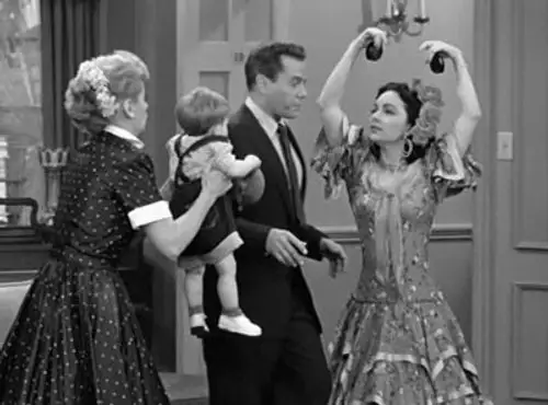 Te quiero, Lucy Temporada 3 Episodios 12 • Sub Español