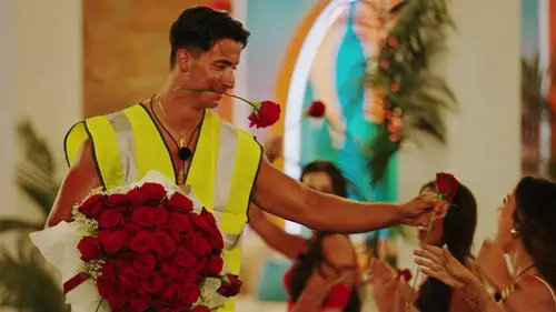 Love Island (Reino Unido) Temporada 12 Episodios 22 • Sub Español