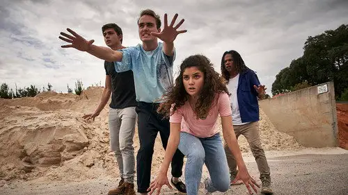 Chicos perdidos Temporada 4 Episodios 8 • Sub Español