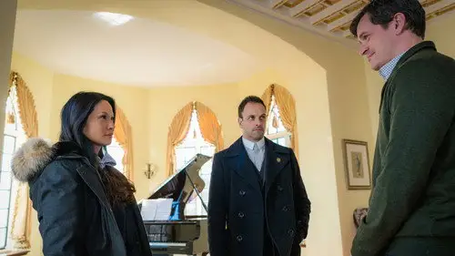 Elementary Temporada 4 Episodios 16 • Sub Español