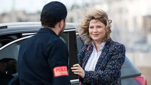 Candice Renoir Temporada 9 Episodios 1 • Sub Español