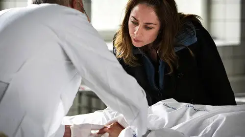 The Killing: Crónica de un asesinato Temporada 1 Episodios 4 • Sub Español