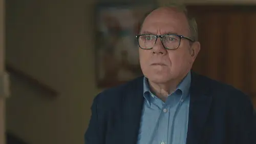 La vida de Carlo Temporada 2 Episodios 6 • Sub Español