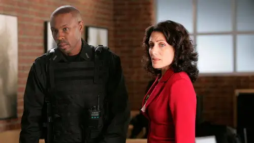 House Temporada 5 Episodios 9 • Sub Español