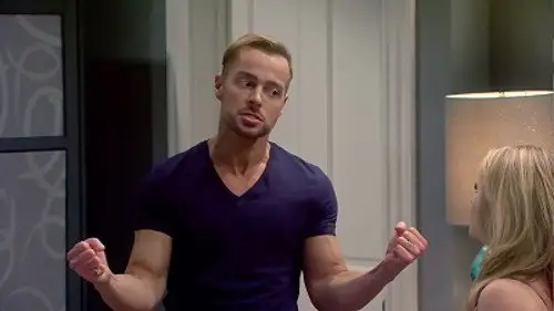 Melissa & Joey Temporada 4 Episodios 14 • Sub Español
