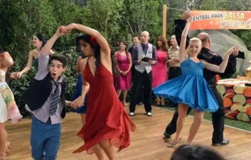 Jessie Temporada 2 Episodios 12 • Sub Español