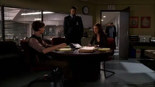 Mentes criminales Temporada 1 Episodios 7 • Sub Español
