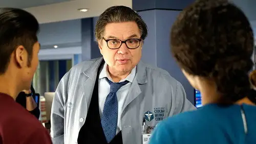 Chicago Med Temporada 3 Episodios 15 • Sub Español