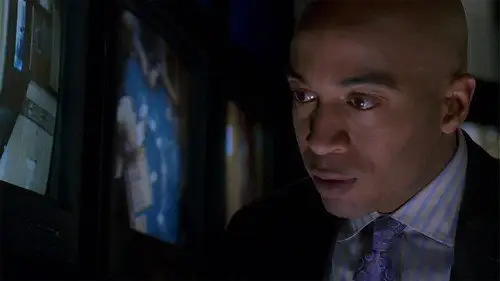 Las Vegas Temporada 3 Episodios 18 • Sub Español