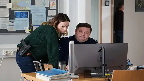 Ártico Temporada 4 Episodios 2 • Sub Español