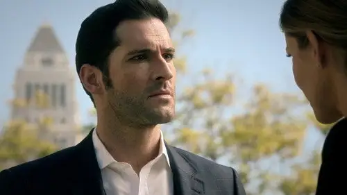 Lucifer Temporada 2 Episodios 10 • Sub Español