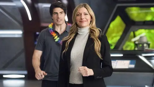DC's Legends of Tomorrow Temporada 5 Episodios 5 • Sub Español