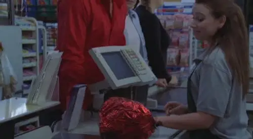 Nip/Tuck, a golpe de bisturí Temporada 4 Episodios 15 • Sub Español