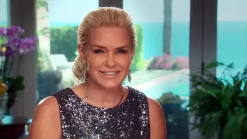 Mujeres ricas de Beverly Hills Temporada 3 Episodios 12 • Sub Español