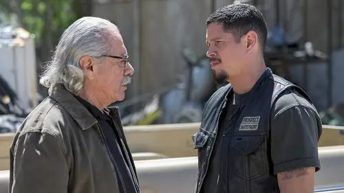Mayans M.C. Temporada 2 Episodios 1 • Sub Español