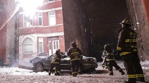 Chicago Fire Temporada 2 Episodios 13 • Sub Español