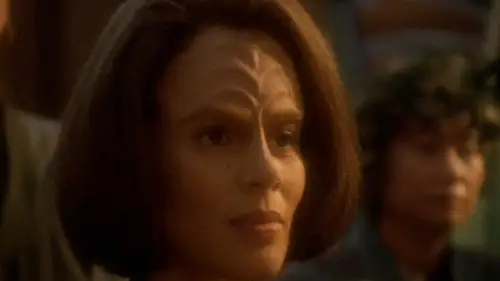 Star Trek: Voyager Temporada 3 Episodios 6 • Sub Español