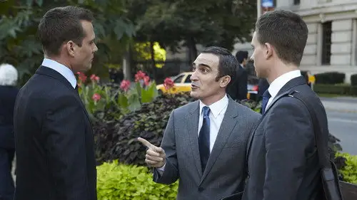 Suits: la clave del éxito Temporada 3 Episodios 13 • Sub Español