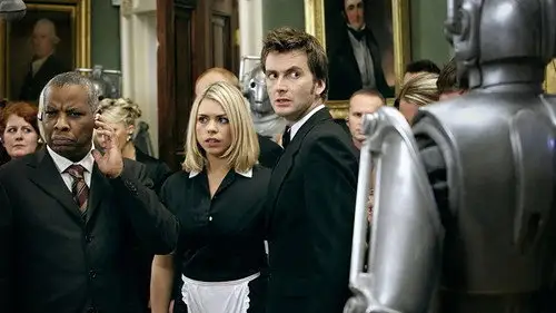 Doctor Who Temporada 2 Episodios 5 • Sub Español