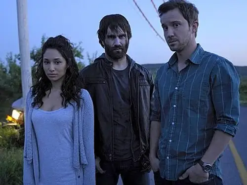 Casi humanos Temporada 3 Episodios 1 • Sub Español