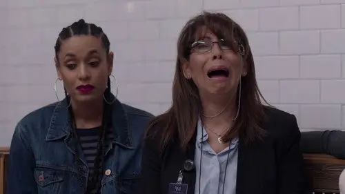 Betty en NY Temporada 1 Episodios 20 • Sub Español