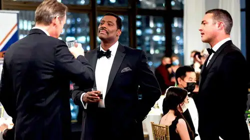 Chicago Fire Temporada 10 Episodios 12 • Sub Español