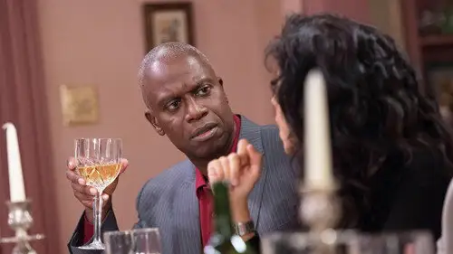 Brooklyn Nine-Nine Temporada 1 Episodios 10 • Sub Español