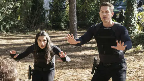 Mentiras arriesgadas Temporada 1 Episodios 9 • Sub Español
