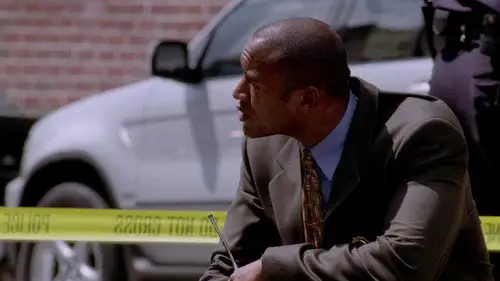 NYPD Blue Temporada 10 Cap 4 • Español Online