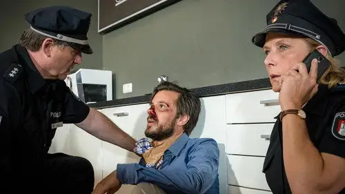 Hamburgo 112 Temporada 12 Episodios 21 • Sub Español