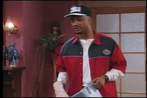 Living Single Temporada 1 Episodios 22 • Sub Español