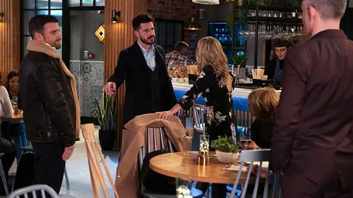 Coronation Street Temporada 65 Cap 8 • Español Online