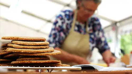 The Great British Bake Off Temporada 5 Episodios 2 • Sub Español