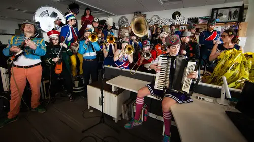 NPR Tiny Desk Concerts Sezon 8 Odc 6 • Online