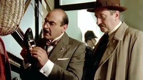 Agatha Christie: Poirot Temporada 4 Episodios 3 • Sub Español