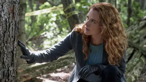 Mistletoe Murders Temporada 1 Episodios 1 • Sub Español