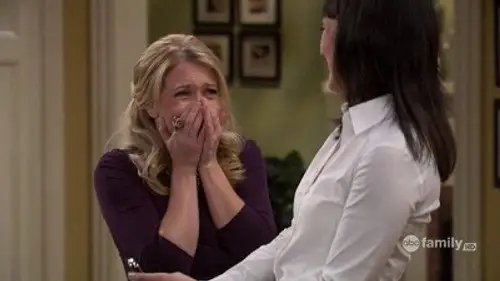 Melissa & Joey Temporada 1 Episodios 2 • Sub Español