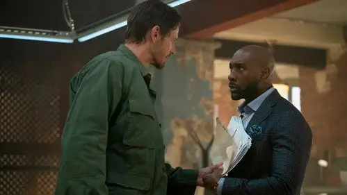 Watson Temporada 2 Episodios 8 • Sub Español