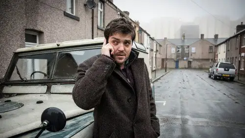 Cormoran Strike (C.B. Strike) Temporada 3 Episodios 1 • Sub Español