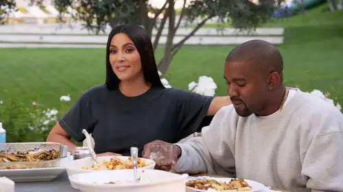 Las Kardashian 2007 Temporada 16 Episodios 1 • Sub Español