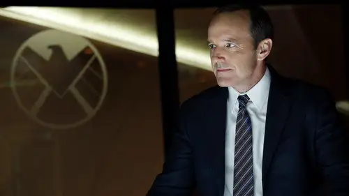 Marvel Agentes de S.H.I.E.L.D. Temporada 1 Episodios 1 • Sub Español